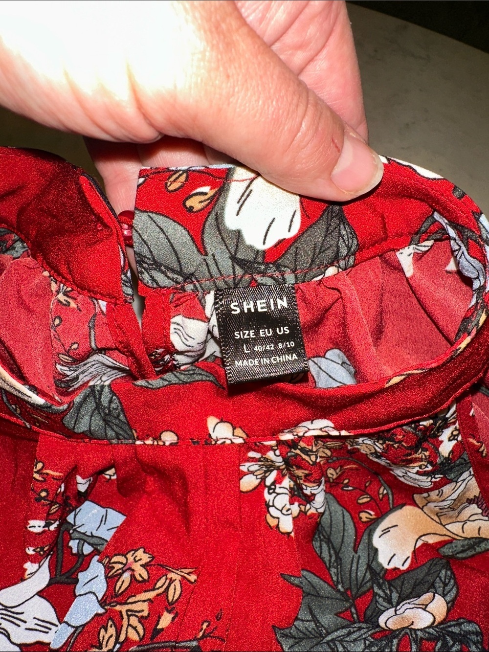 SHEIN Red Floral Halter top size Large nwot - Picture 6 of 8
